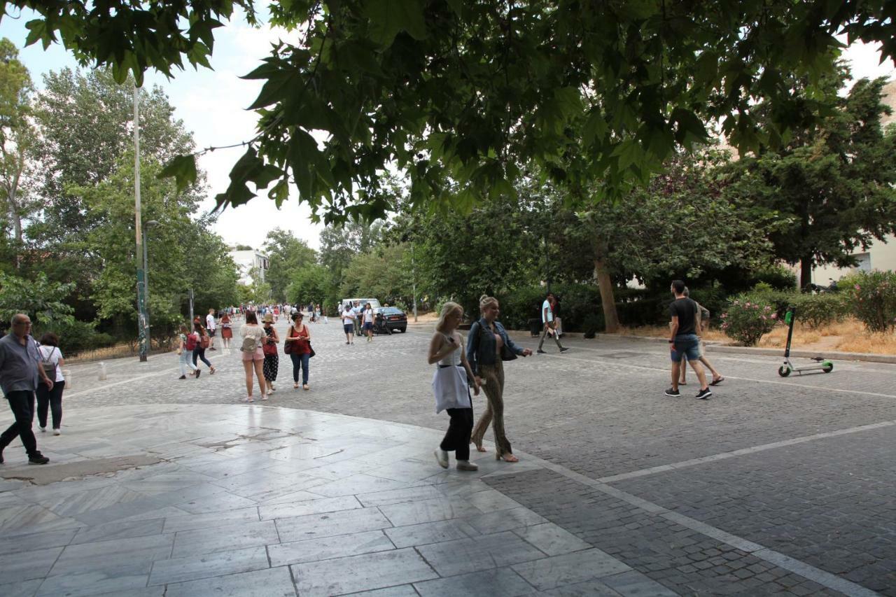 Stylish Studio Below The Acropolis Афины Экстерьер фото