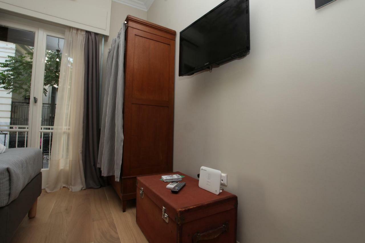 Stylish Studio Below The Acropolis Афины Экстерьер фото